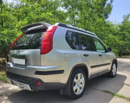 Серый Ниссан ИксТрейл, объемом двигателя 0 л и пробегом 252 тыс. км за 7999 $, фото 3 на Automoto.ua