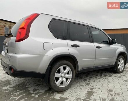 Серый Ниссан ИксТрейл, объемом двигателя 2 л и пробегом 235 тыс. км за 9500 $, фото 11 на Automoto.ua