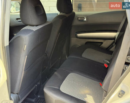 Серый Ниссан ИксТрейл, объемом двигателя 2 л и пробегом 199 тыс. км за 8800 $, фото 10 на Automoto.ua