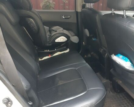 Серый Ниссан ИксТрейл, объемом двигателя 2.5 л и пробегом 261 тыс. км за 7500 $, фото 5 на Automoto.ua