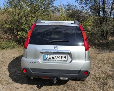 Сірий Ніссан ІксТрейл, об'ємом двигуна 2 л та пробігом 223 тис. км за 8900 $, фото 13 на Automoto.ua
