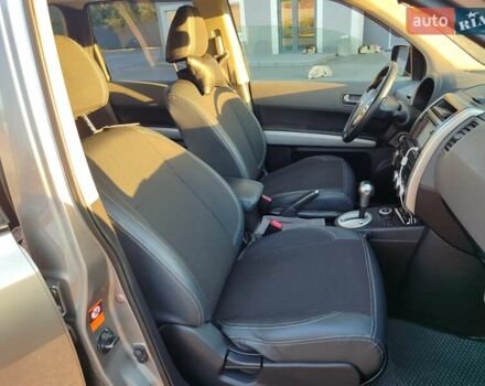 Серый Ниссан ИксТрейл, объемом двигателя 2 л и пробегом 213 тыс. км за 9400 $, фото 41 на Automoto.ua