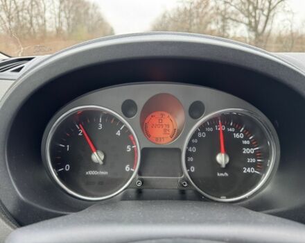 Серый Ниссан ИксТрейл, объемом двигателя 2 л и пробегом 230 тыс. км за 4800 $, фото 3 на Automoto.ua