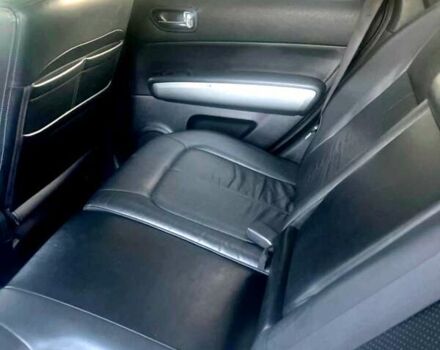 Серый Ниссан ИксТрейл, объемом двигателя 2 л и пробегом 262 тыс. км за 9400 $, фото 7 на Automoto.ua