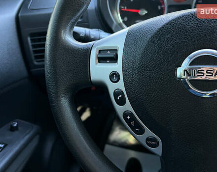 Серый Ниссан ИксТрейл, объемом двигателя 2 л и пробегом 220 тыс. км за 10800 $, фото 14 на Automoto.ua