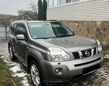 Серый Ниссан ИксТрейл, объемом двигателя 2 л и пробегом 185 тыс. км за 10200 $, фото 3 на Automoto.ua