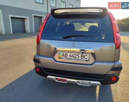 Серый Ниссан ИксТрейл, объемом двигателя 2 л и пробегом 213 тыс. км за 9400 $, фото 20 на Automoto.ua