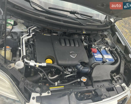 Серый Ниссан ИксТрейл, объемом двигателя 2 л и пробегом 263 тыс. км за 13000 $, фото 51 на Automoto.ua