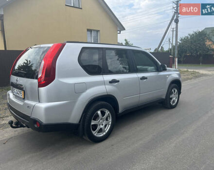 Серый Ниссан ИксТрейл, объемом двигателя 2 л и пробегом 263 тыс. км за 13000 $, фото 39 на Automoto.ua