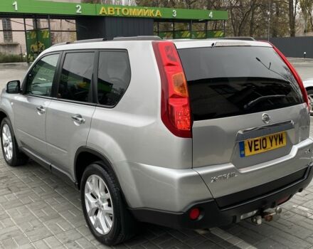 Серый Ниссан ИксТрейл, объемом двигателя 2.2 л и пробегом 189 тыс. км за 5350 $, фото 4 на Automoto.ua