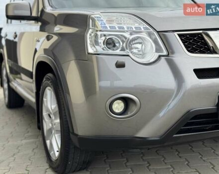 Серый Ниссан ИксТрейл, объемом двигателя 2 л и пробегом 147 тыс. км за 12300 $, фото 42 на Automoto.ua