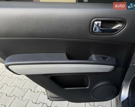 Серый Ниссан ИксТрейл, объемом двигателя 2 л и пробегом 147 тыс. км за 12300 $, фото 90 на Automoto.ua