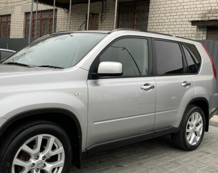 Серый Ниссан ИксТрейл, объемом двигателя 2.2 л и пробегом 189 тыс. км за 5350 $, фото 11 на Automoto.ua