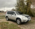Серый Ниссан ИксТрейл, объемом двигателя 2 л и пробегом 285 тыс. км за 11800 $, фото 2 на Automoto.ua