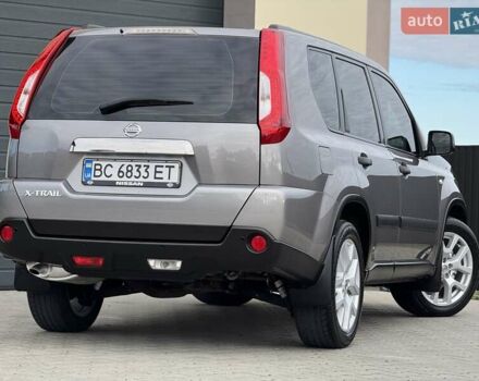Серый Ниссан ИксТрейл, объемом двигателя 2 л и пробегом 147 тыс. км за 12300 $, фото 53 на Automoto.ua