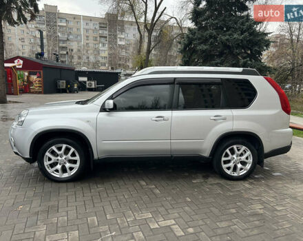 Серый Ниссан ИксТрейл, объемом двигателя 2 л и пробегом 153 тыс. км за 16500 $, фото 6 на Automoto.ua