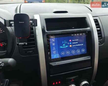 Серый Ниссан ИксТрейл, объемом двигателя 2 л и пробегом 179 тыс. км за 11500 $, фото 9 на Automoto.ua