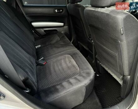 Серый Ниссан ИксТрейл, объемом двигателя 2 л и пробегом 147 тыс. км за 12300 $, фото 88 на Automoto.ua