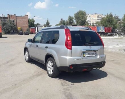 Сірий Ніссан ІксТрейл, об'ємом двигуна 2 л та пробігом 174 тис. км за 9900 $, фото 5 на Automoto.ua