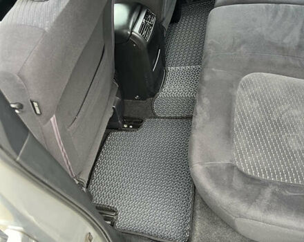 Серый Ниссан ИксТрейл, объемом двигателя 2 л и пробегом 263 тыс. км за 13000 $, фото 66 на Automoto.ua