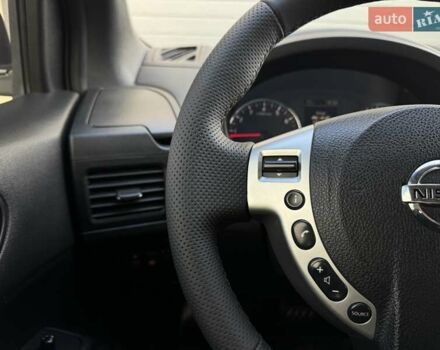 Серый Ниссан ИксТрейл, объемом двигателя 2 л и пробегом 147 тыс. км за 12300 $, фото 80 на Automoto.ua