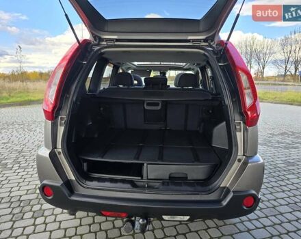 Ниссан ИксТрейл 2010 в Калуше на Automoto.ua Серый Ниссан ИксТрейл, объемом двигателя 2 л и пробегом 245 тыс. км за 11999 $, фото 48 на Automoto.ua