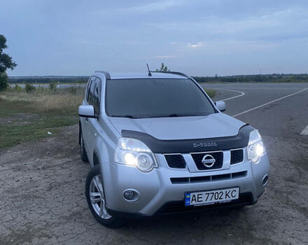 Серый Ниссан ИксТрейл, объемом двигателя 2 л и пробегом 285 тыс. км за 11800 $, фото 10 на Automoto.ua