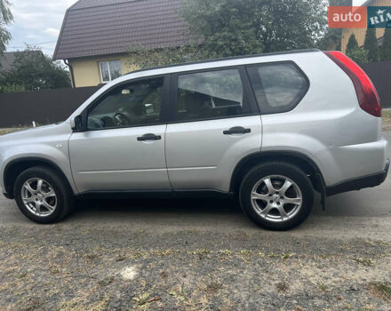 Серый Ниссан ИксТрейл, объемом двигателя 2 л и пробегом 263 тыс. км за 13000 $, фото 32 на Automoto.ua