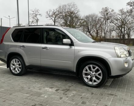 Серый Ниссан ИксТрейл, объемом двигателя 2.2 л и пробегом 189 тыс. км за 5350 $, фото 7 на Automoto.ua