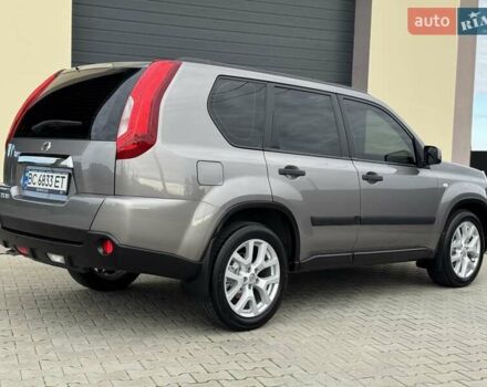 Серый Ниссан ИксТрейл, объемом двигателя 2 л и пробегом 147 тыс. км за 12300 $, фото 16 на Automoto.ua