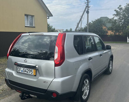 Серый Ниссан ИксТрейл, объемом двигателя 2 л и пробегом 263 тыс. км за 13000 $, фото 44 на Automoto.ua