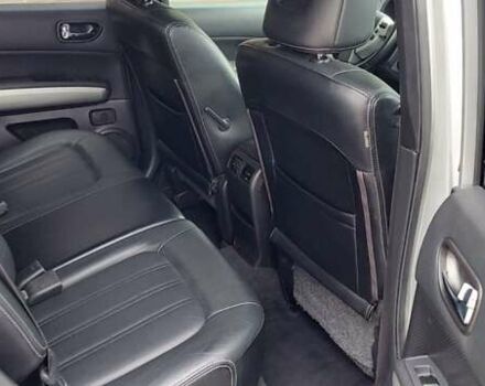 Серый Ниссан ИксТрейл, объемом двигателя 2 л и пробегом 275 тыс. км за 13800 $, фото 3 на Automoto.ua