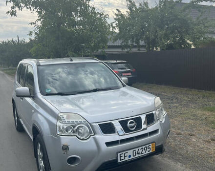 Серый Ниссан ИксТрейл, объемом двигателя 2 л и пробегом 263 тыс. км за 13000 $, фото 20 на Automoto.ua
