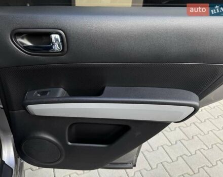 Серый Ниссан ИксТрейл, объемом двигателя 2 л и пробегом 147 тыс. км за 12300 $, фото 91 на Automoto.ua