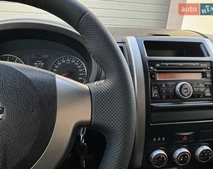 Серый Ниссан ИксТрейл, объемом двигателя 2 л и пробегом 147 тыс. км за 12300 $, фото 77 на Automoto.ua