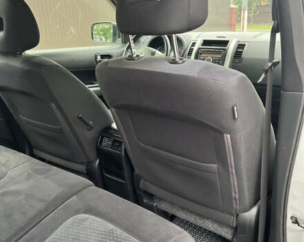 Серый Ниссан ИксТрейл, объемом двигателя 2 л и пробегом 263 тыс. км за 13000 $, фото 74 на Automoto.ua