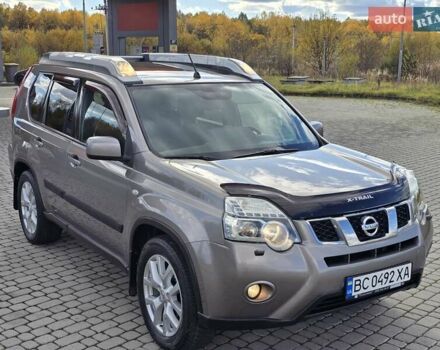 Ниссан ИксТрейл 2010 в Калуше на Automoto.ua Серый Ниссан ИксТрейл, объемом двигателя 2 л и пробегом 245 тыс. км за 11999 $, фото 4 на Automoto.ua