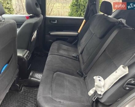 Серый Ниссан ИксТрейл, объемом двигателя 2 л и пробегом 179 тыс. км за 11500 $, фото 7 на Automoto.ua