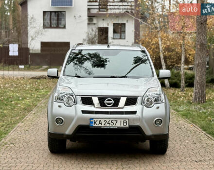 Серый Ниссан ИксТрейл, объемом двигателя 2.49 л и пробегом 199 тыс. км за 11700 $, фото 6 на Automoto.ua