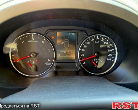 Серый Ниссан ИксТрейл, объемом двигателя 2 л и пробегом 240 тыс. км за 11500 $, фото 8 на Automoto.ua