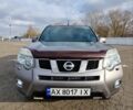 Сірий Ніссан ІксТрейл, об'ємом двигуна 2.5 л та пробігом 236 тис. км за 11000 $, фото 3 на Automoto.ua