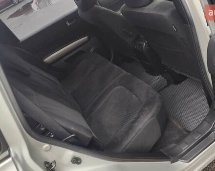 Серый Ниссан ИксТрейл, объемом двигателя 2.49 л и пробегом 217 тыс. км за 10000 $, фото 20 на Automoto.ua