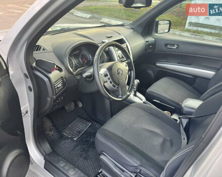 Серый Ниссан ИксТрейл, объемом двигателя 2 л и пробегом 180 тыс. км за 10800 $, фото 21 на Automoto.ua