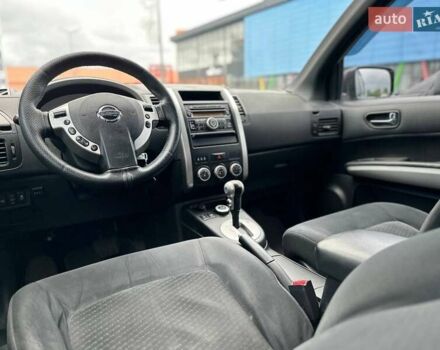 Серый Ниссан ИксТрейл, объемом двигателя 2 л и пробегом 261 тыс. км за 9800 $, фото 20 на Automoto.ua