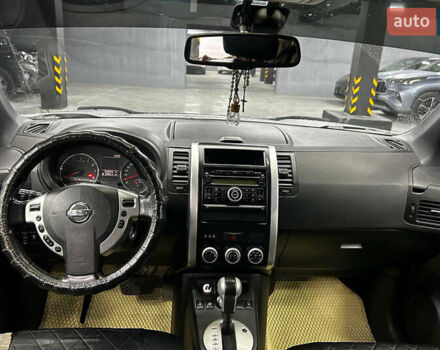 Серый Ниссан ИксТрейл, объемом двигателя 1.99 л и пробегом 222 тыс. км за 11300 $, фото 12 на Automoto.ua