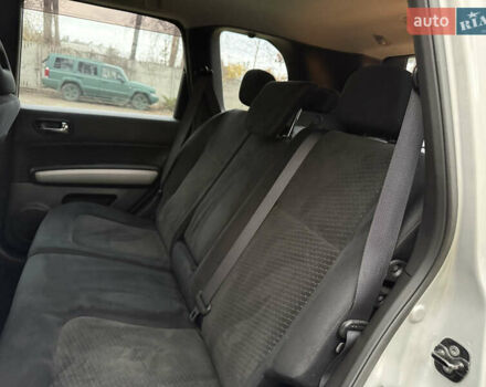 Серый Ниссан ИксТрейл, объемом двигателя 2.49 л и пробегом 199 тыс. км за 11700 $, фото 95 на Automoto.ua