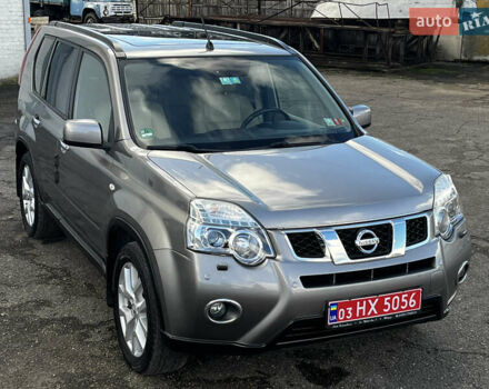 Серый Ниссан ИксТрейл, объемом двигателя 2 л и пробегом 269 тыс. км за 13499 $, фото 9 на Automoto.ua