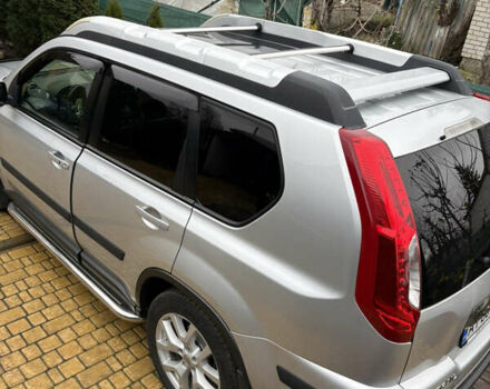 Сірий Ніссан ІксТрейл, об'ємом двигуна 2.49 л та пробігом 196 тис. км за 11800 $, фото 11 на Automoto.ua