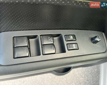 Серый Ниссан ИксТрейл, объемом двигателя 2 л и пробегом 180 тыс. км за 10800 $, фото 22 на Automoto.ua