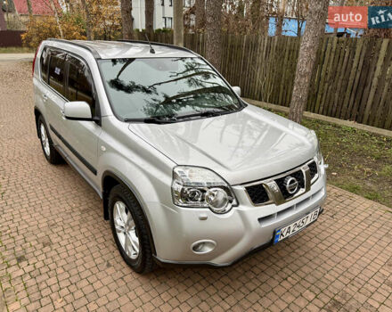 Серый Ниссан ИксТрейл, объемом двигателя 2.49 л и пробегом 199 тыс. км за 11700 $, фото 47 на Automoto.ua